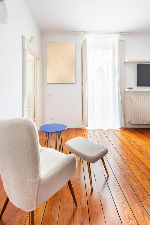 Bocconi 2 Camere In Stile Corte Milanese Dış mekan fotoğraf